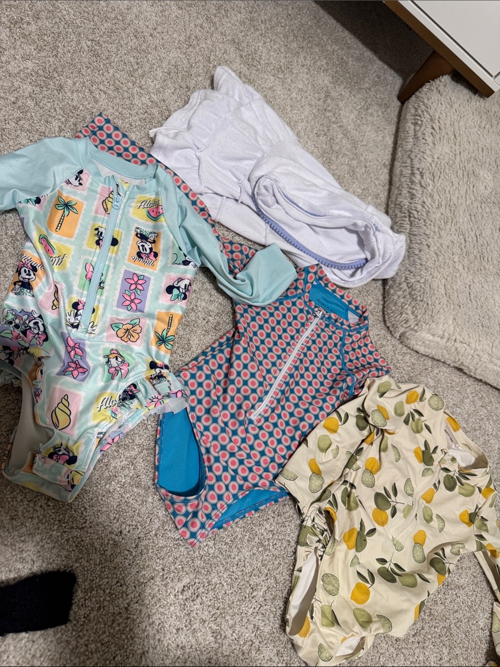 Girls' Long-Sleeve Mint & Blue Printed Rash Guard One-Piece Pajamas